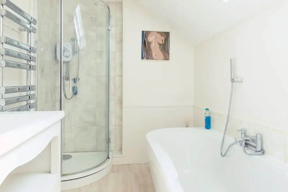 Pleasant 2-Storey City Apartment