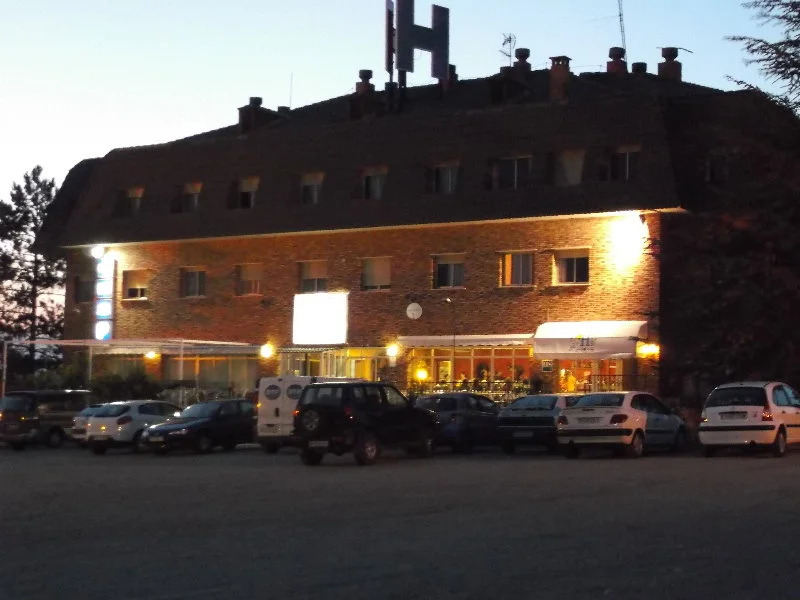 Hostal Alpino