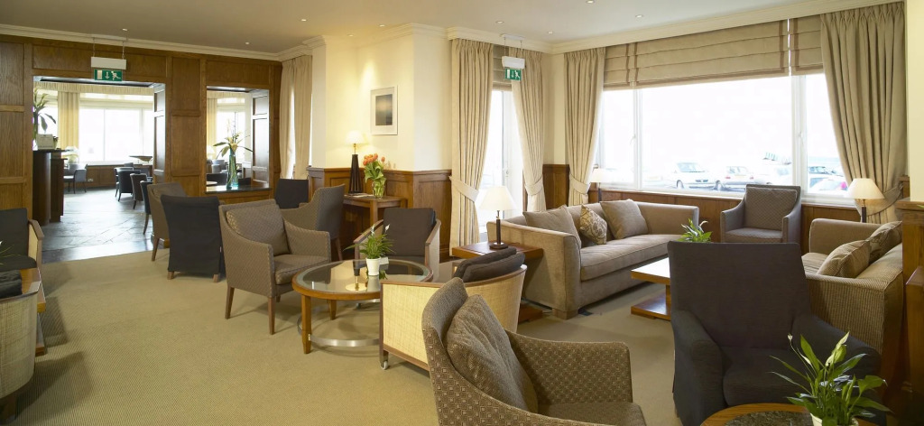 Haven Hotel