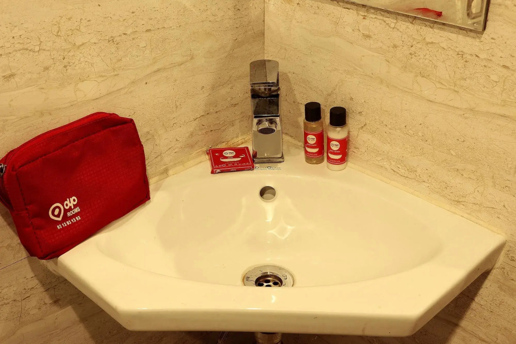 OYO Rooms National Highway 6 Near Alampur Crossing