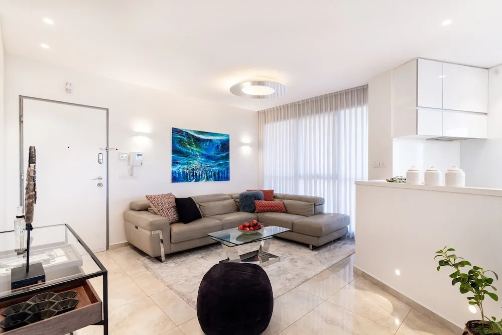 Royal Hanevim Luxury Residence Palace