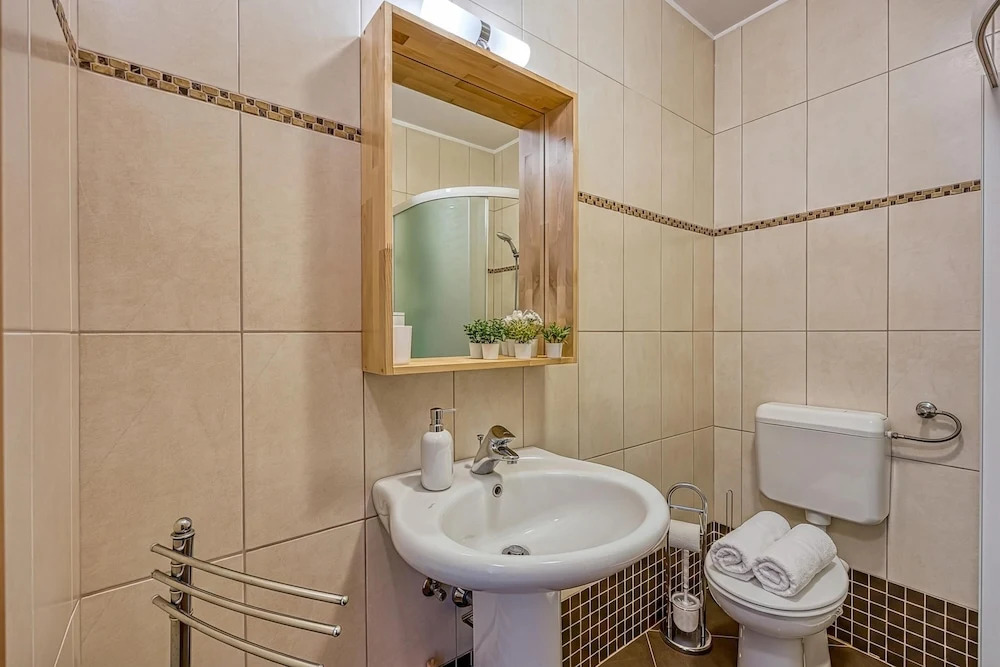 Apartment Good Life