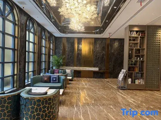 Xupu Peninsula International Hotel