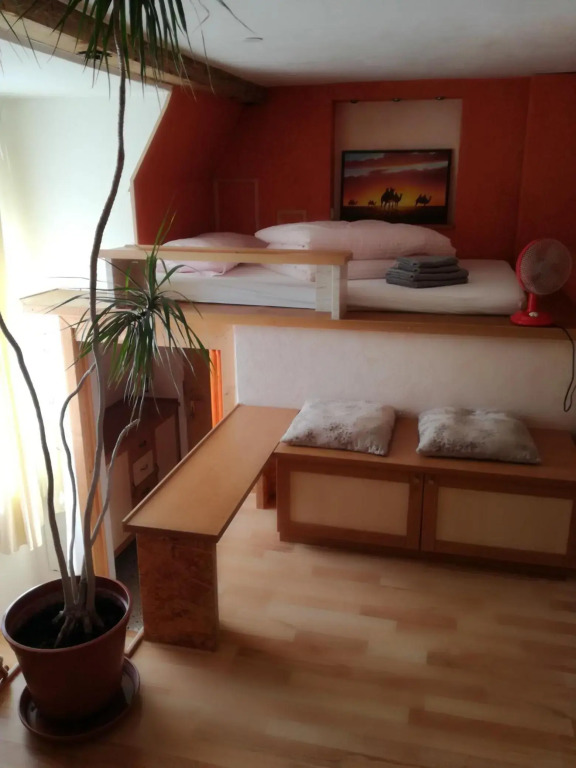 Ruhige Wohnung in Helenental