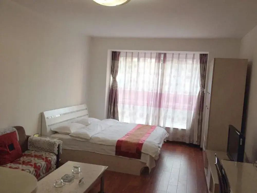 Beijing Guoji Apartment Hotel