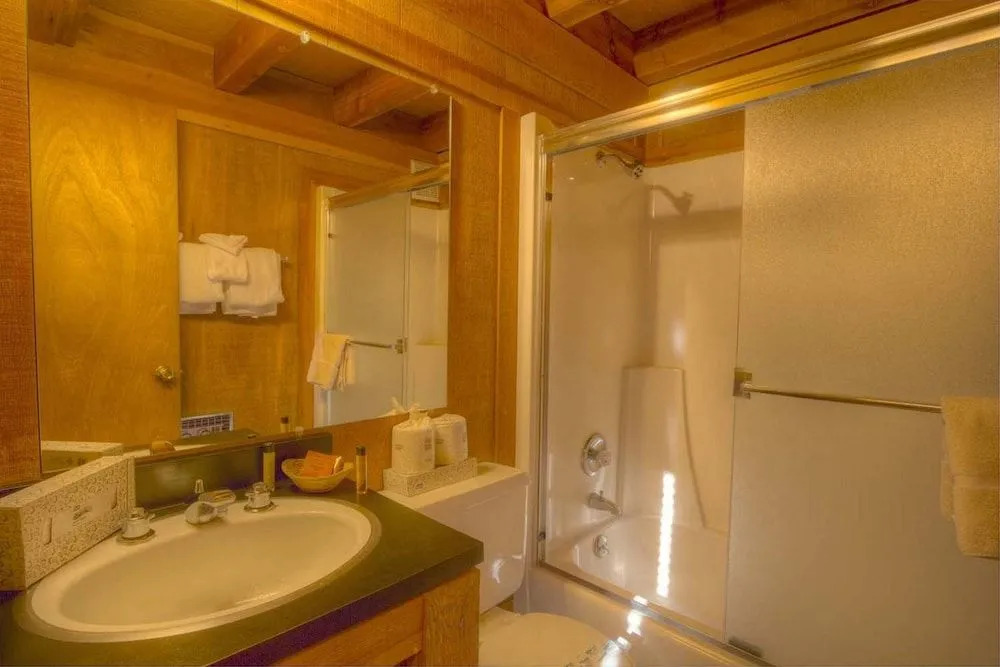 Woodys Clubhouse by Lake Tahoe Accommodations