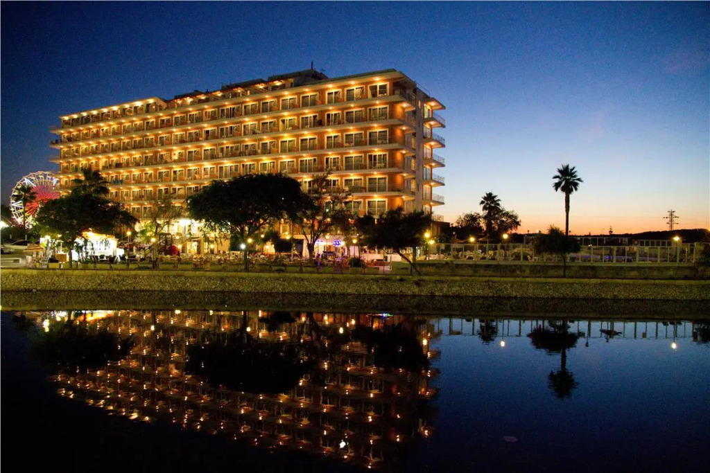 Апартаменты Playa Moreia