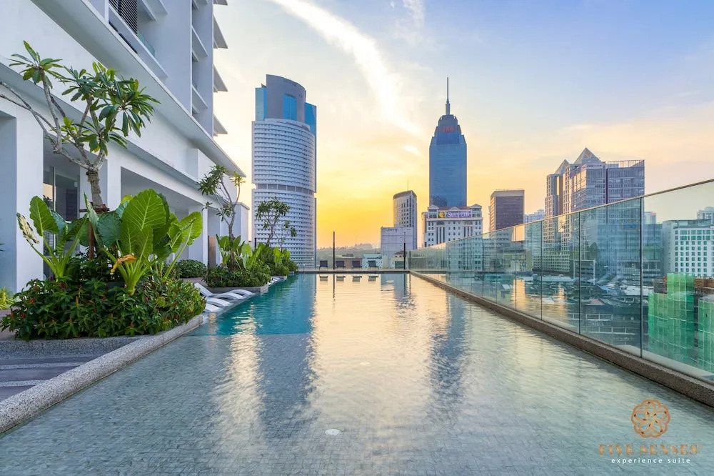 Quill City Residences KLCC, Five Senses