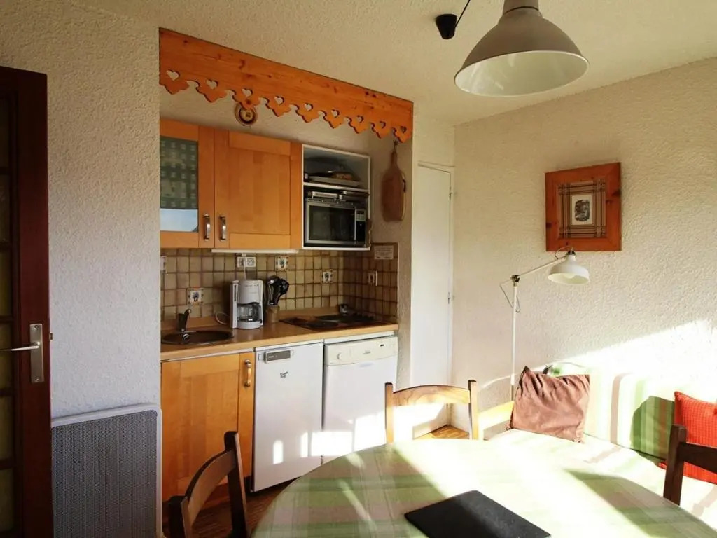 Appartement Auris, 2 pièces, 6 personnes - FR-1-297-113