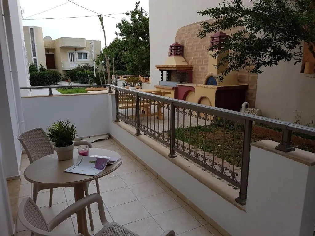 Vakakis-ME Apartments