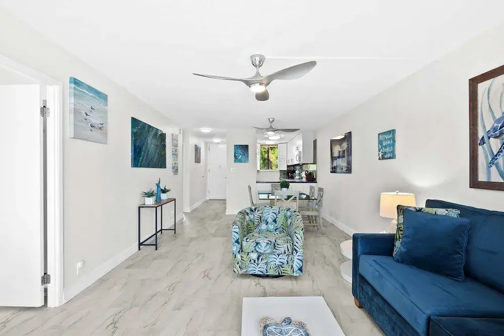 Kanai a Nalu 314 - Modern, Renovated, Oceanfront Condo, Breathtaking Views, AC!