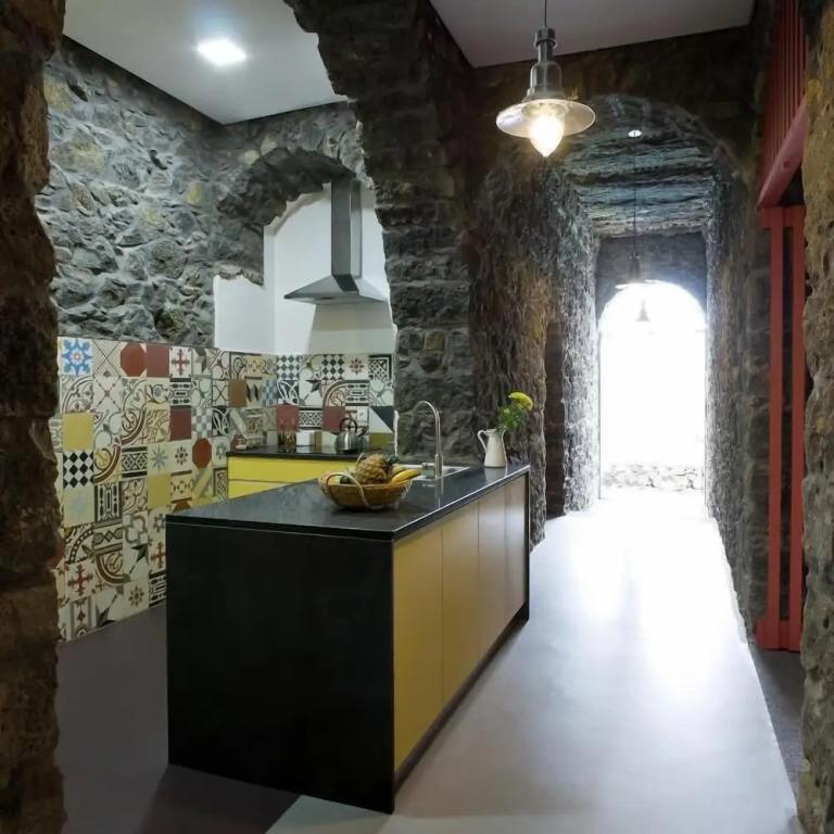 Azorean Urban Lodge