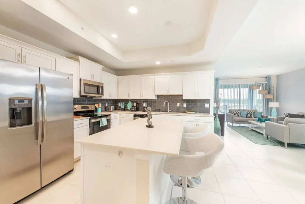 Amazing 3 bedroom condo with Star Wars bedroom