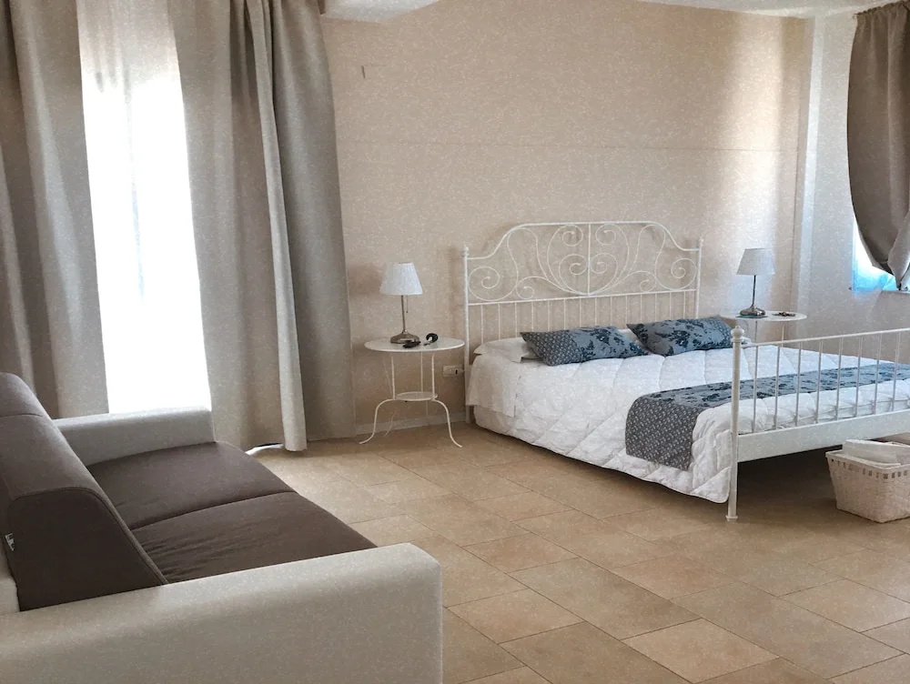 Un Affaccio Sul Borgo