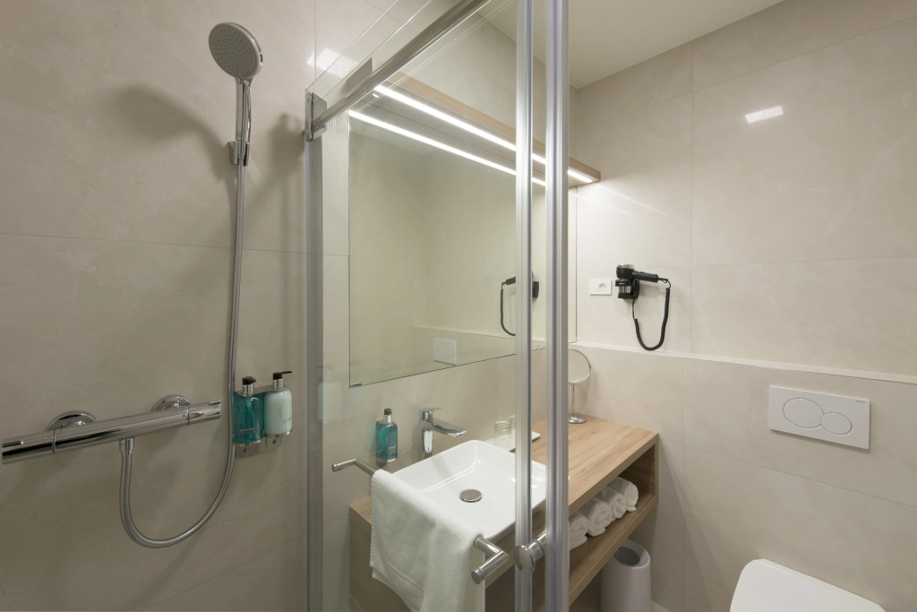 Ahotel Ljubljana