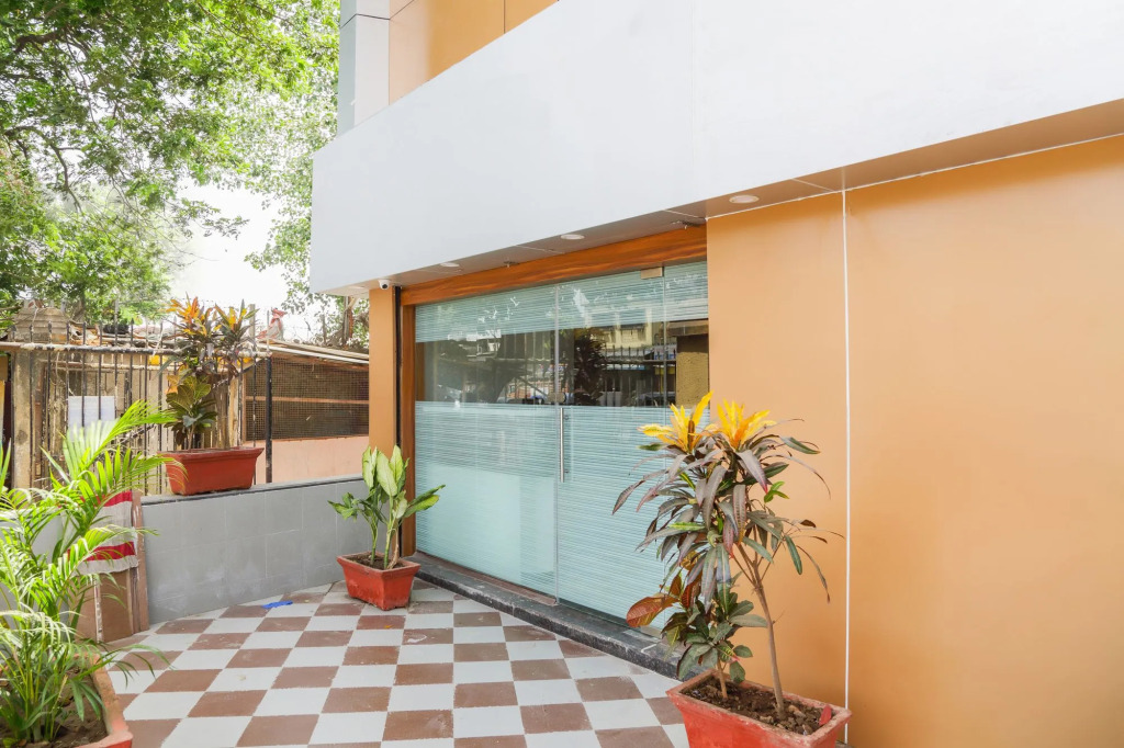 Hotel Plaza Executive Kurla