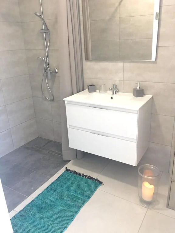 Studio in Saint-Gilles Les Bains, with Wonderful Sea View, Enclosed Garden And Wifi - 500 M From the Beach