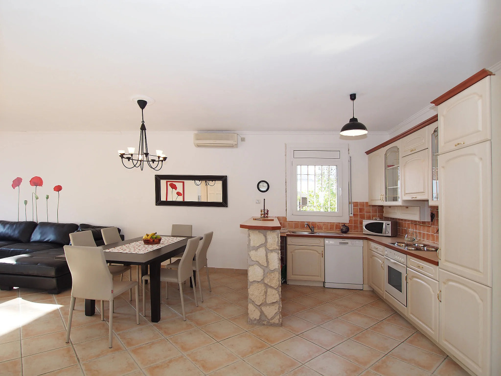 Holiday Home Montgri by Interhome