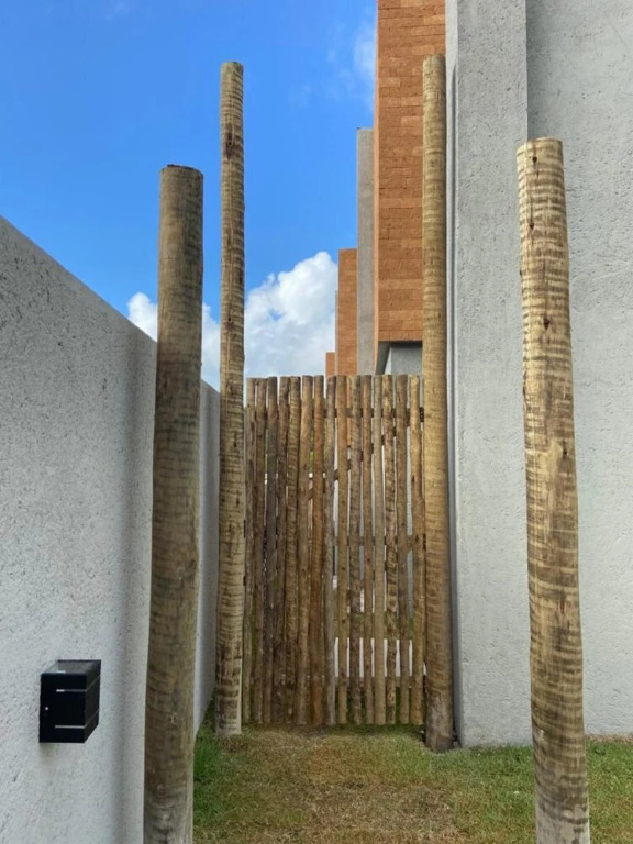 Nov Ssima Casa 600m da Praia com 2 Quartos