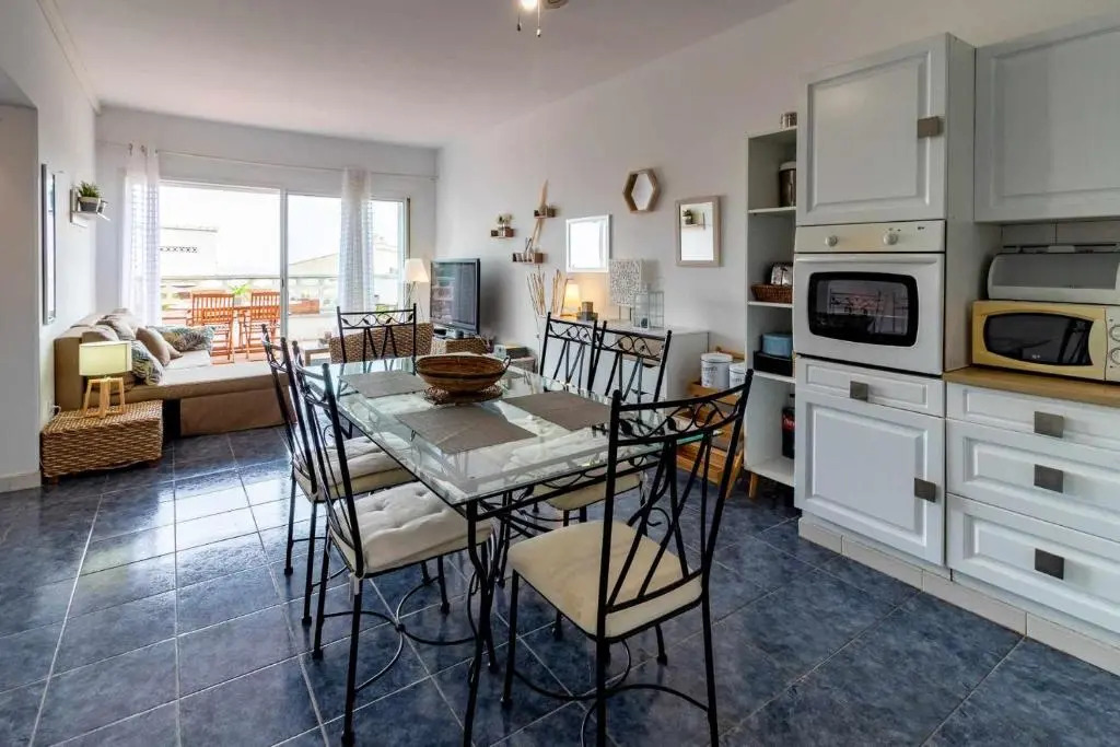 FENER DE BAIX 781 bonito apartamento en primera línea de mar