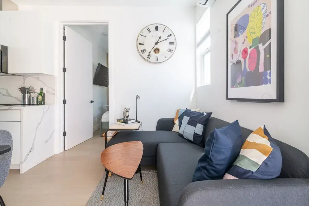Scandinavian-style 1BR Apartment Built 2024 p80