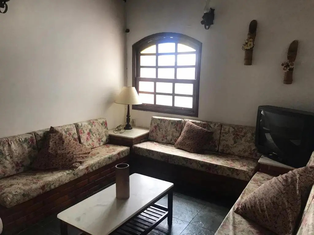 Casa Grande Duplex Temporada Saquarema Balneário de Vilatur 6 quartos, próximo a praia.
