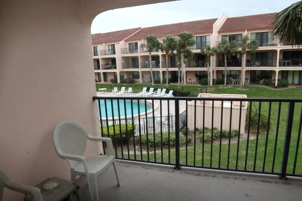 Sea Place 12224 2 Bedroom Condo by Redawning
