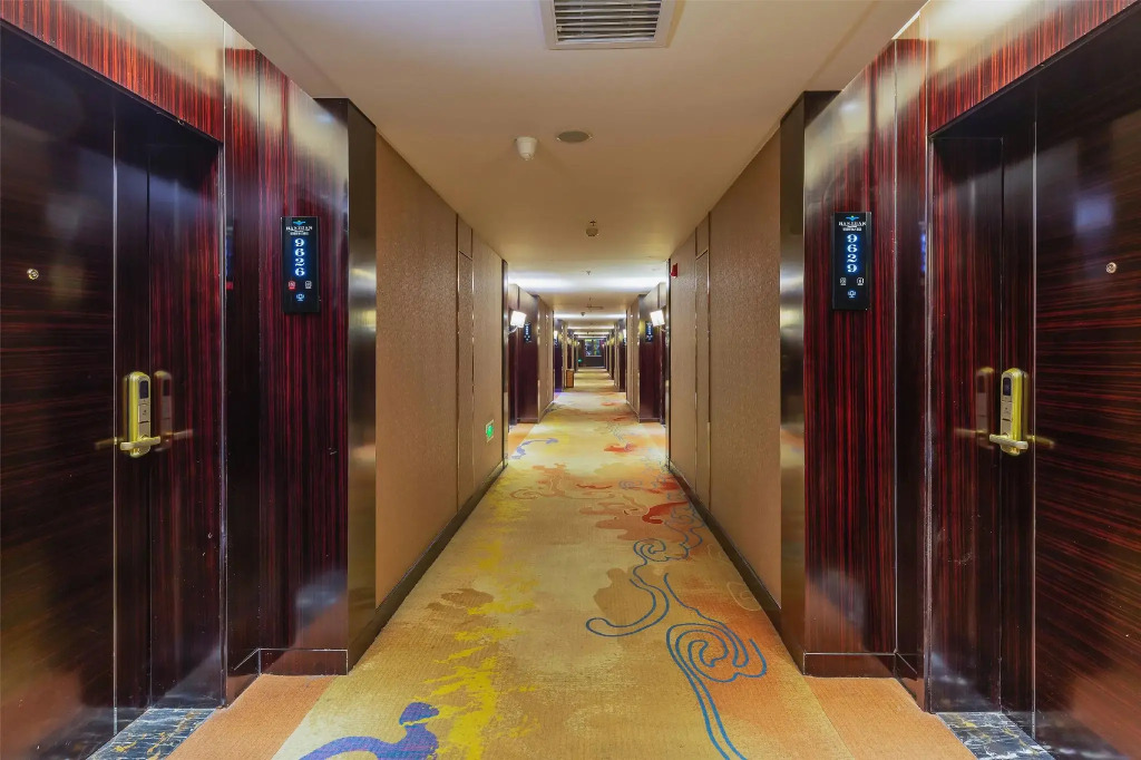 Hanyan Pearl Hotel