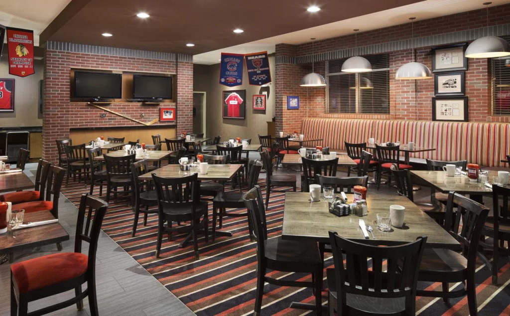 DoubleTree by Hilton Chicago Midway Airport, IL