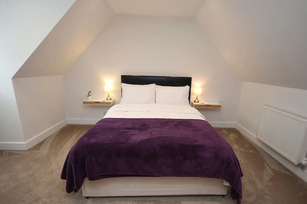 Apple Tree Place B&B