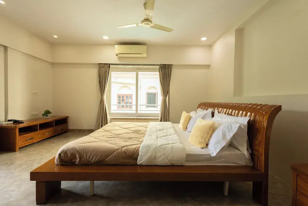 Victoria Apartment by Jadecaps