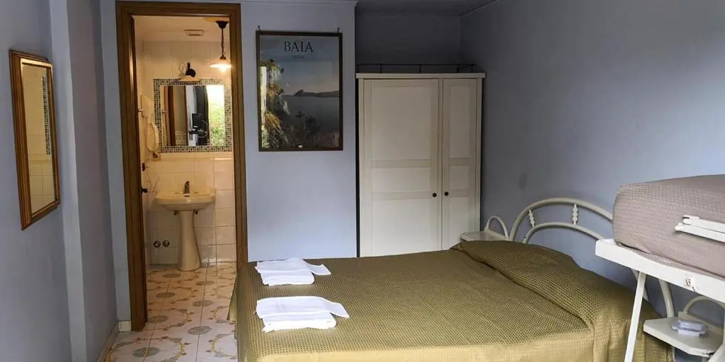 "Villaggio Camping Pompei" Bungalow & Camere