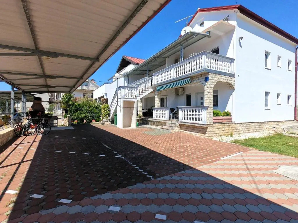 Apartments Ana