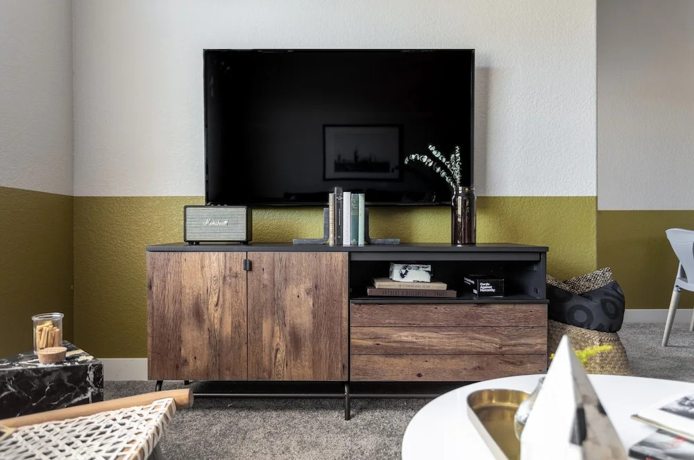 Domio Tempe Hip 2BR Balcony