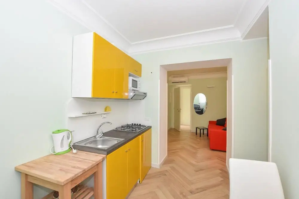 Apartament "CARPE DIEM" in the Historical center 680mt,half mile, 10 minutes away from main square, accessible by 59 steps