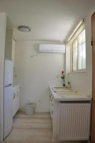Cosy Studio with Garden / Individual apartment