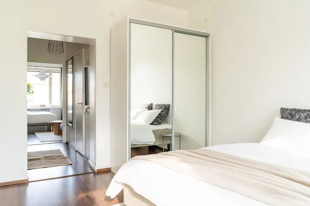 Two Rooms up to 5 Guests