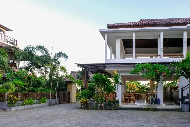 OYO 953 Family Beach Hotel