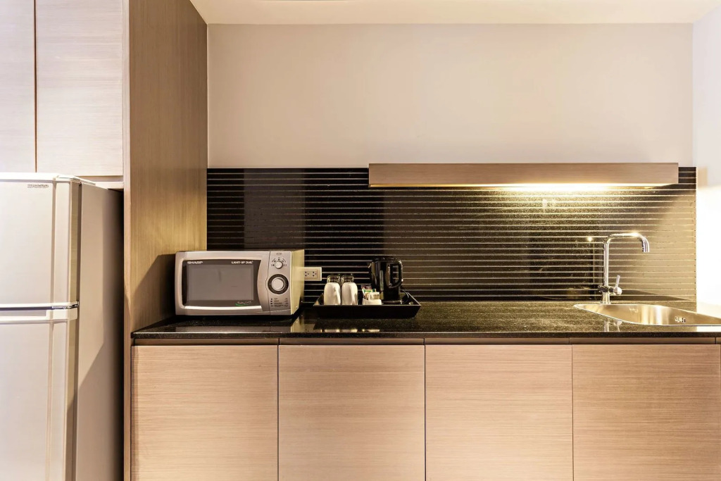 Hyatt Place Bangkok Sukhumvit 1