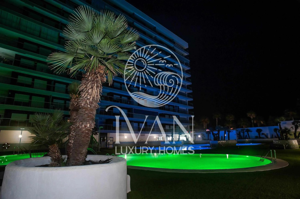 Casa Lis - Ivan Luxury Homes - 9º Planta - Sur - 1ª Linea de Playa