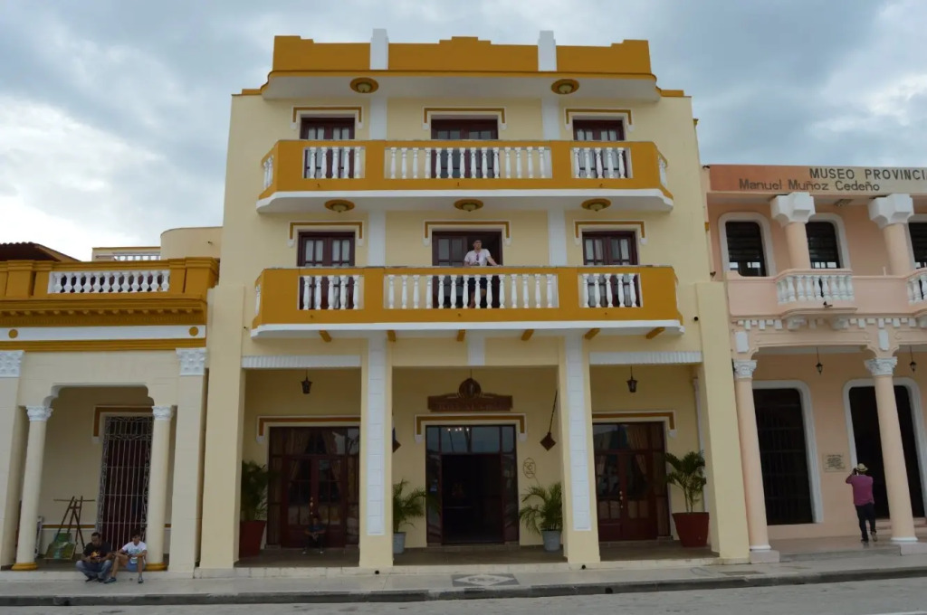 Islazul Royalton