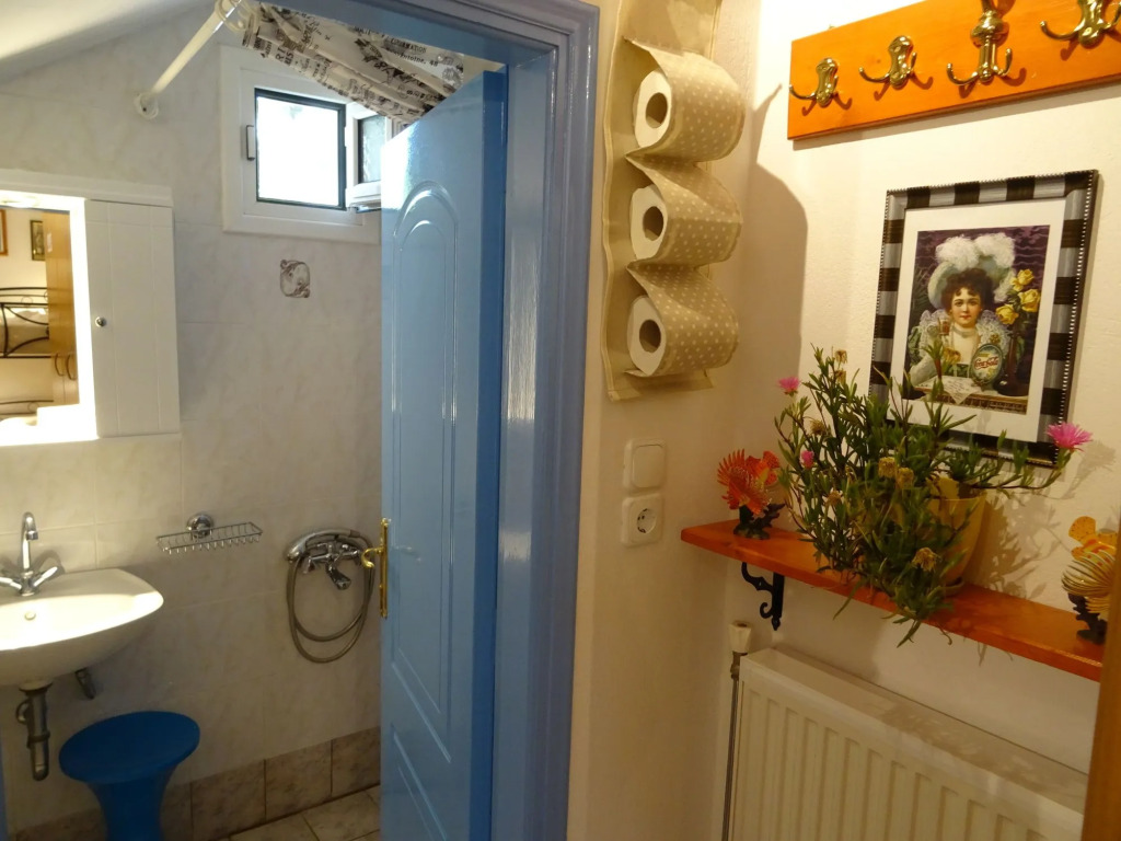 Kontaratos Studios & Apartments