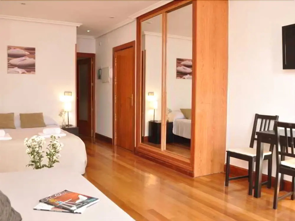 Gran Via-Sol Apartamentos