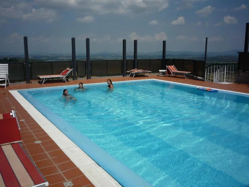 Hotel Montecarlo