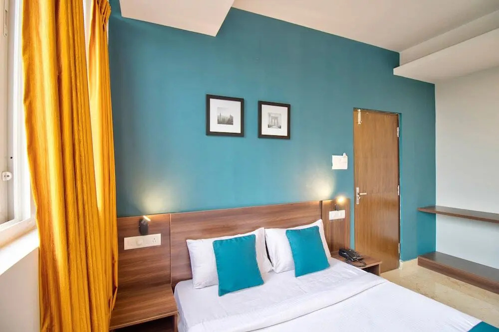 SilverKey Executive Stays 19407 Padmanabhnagar