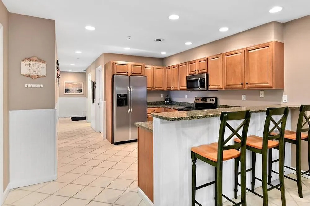 Whispering Sands 401 - 3 Br Condo