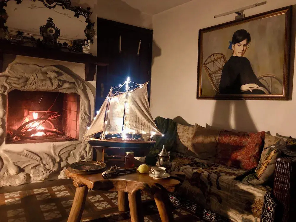Cozy House Sleeps 2 With Pet Friendly Option