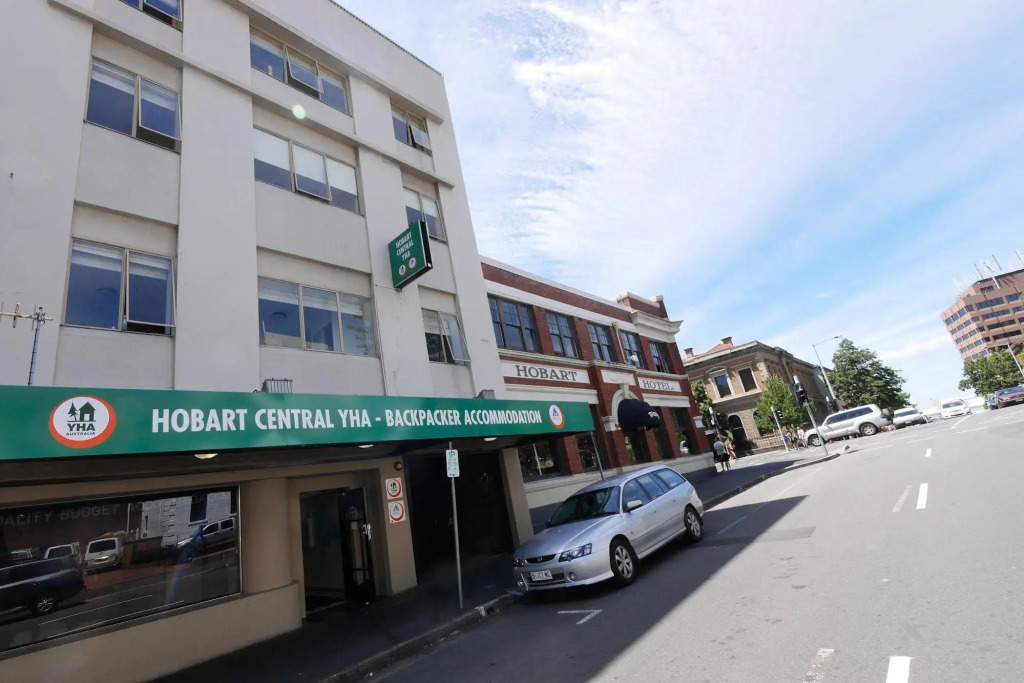 YHA Hobart Central