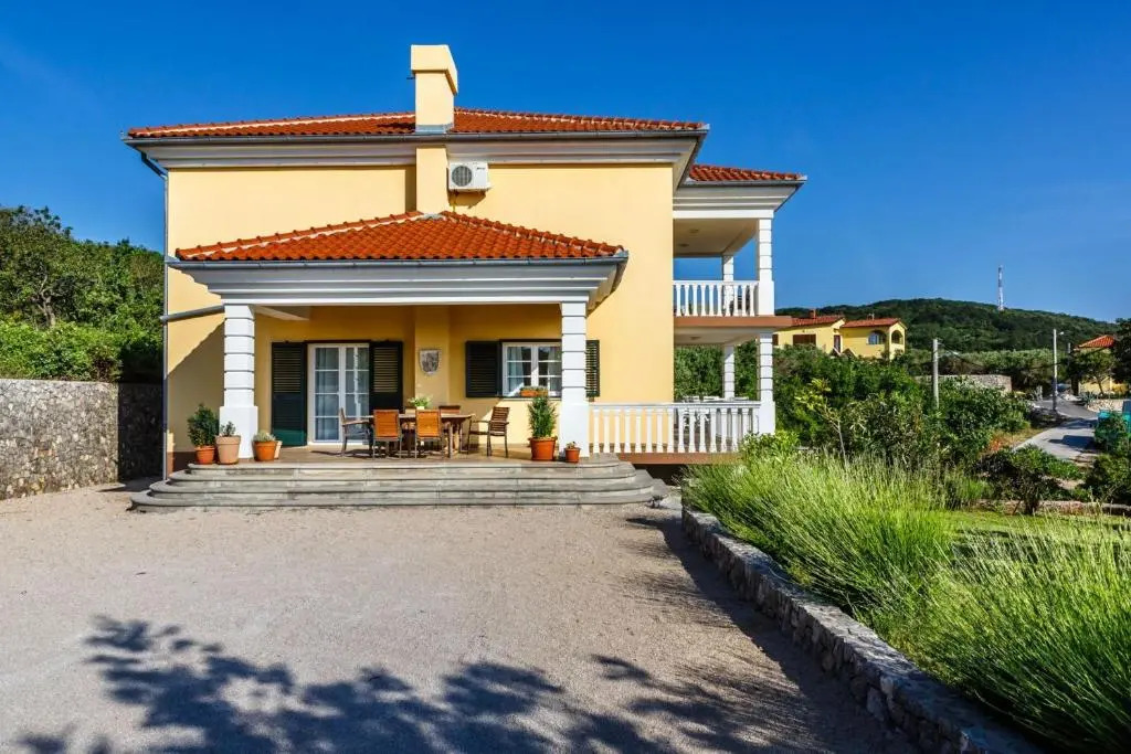 Villa Mirela