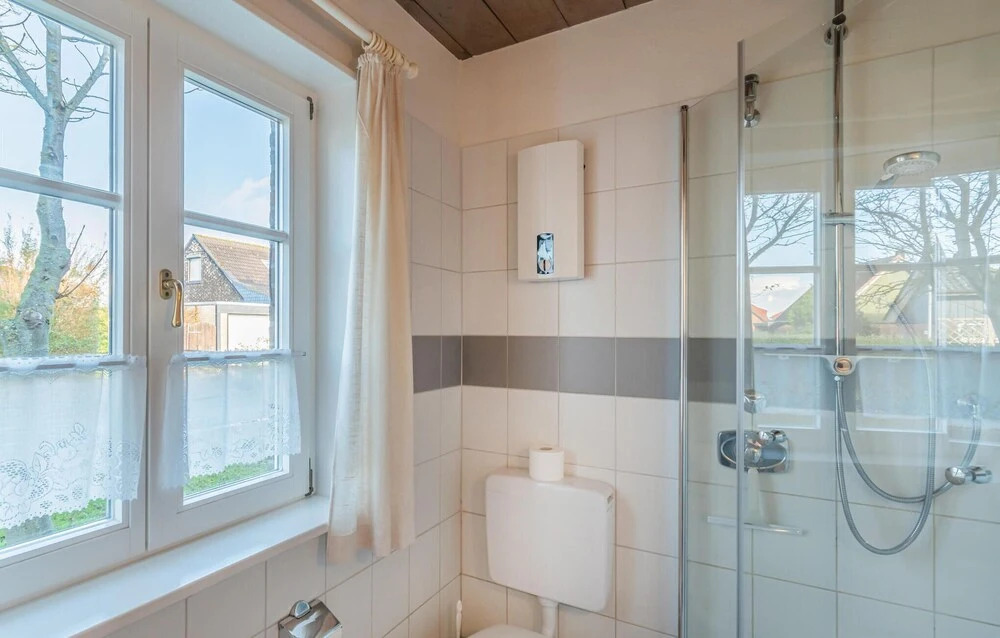 Awesome Apartment in Dithmarschen With 2 Bedrooms and Wifi